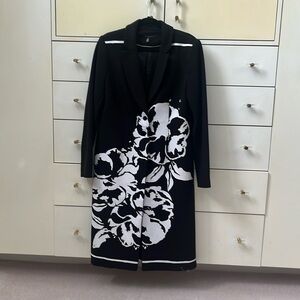 White House black market Ladies evening/winter coat
